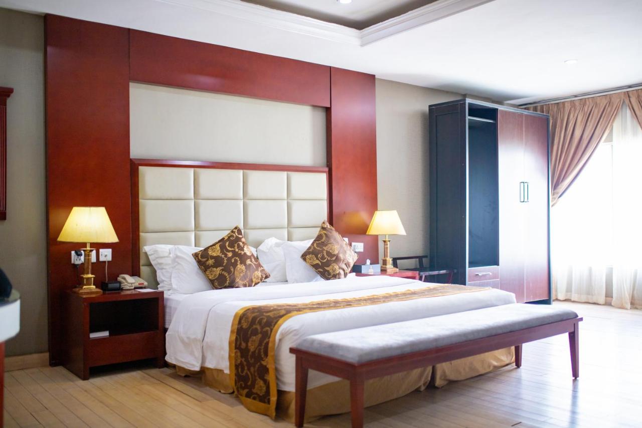 Hotel Sunshine Enugu Exterior photo