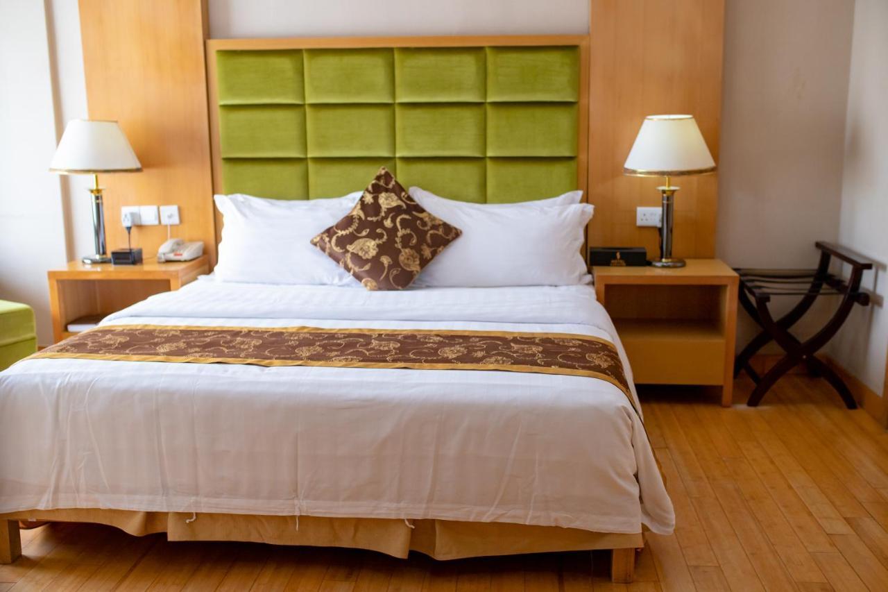 Hotel Sunshine Enugu Exterior photo